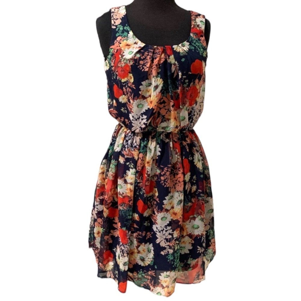 IZ Byer Floral Dress size Small